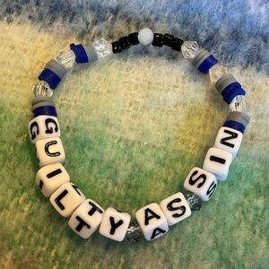 Guilty as Sin? 🧎🏼‍♀️Swiftie Friendship Bracelet